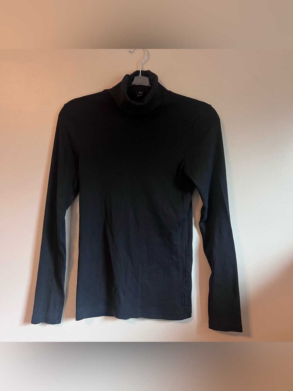 J.Crew long sleeve turtleneck top - size M